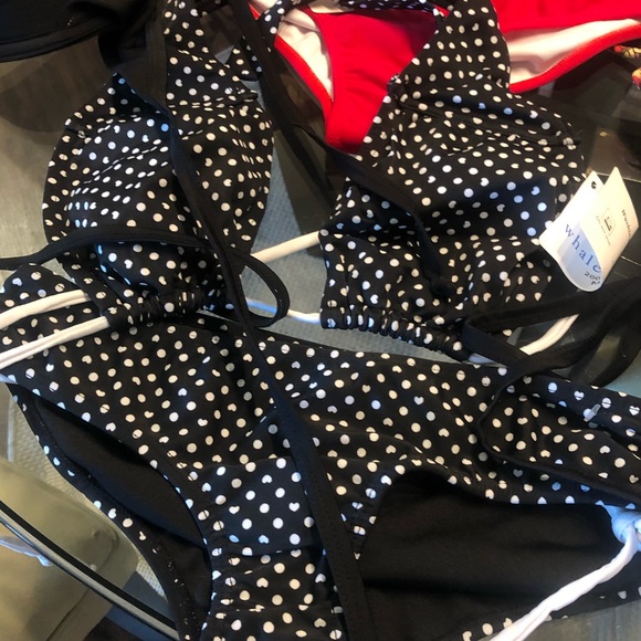 Bathing suits - Picture 2 of 12